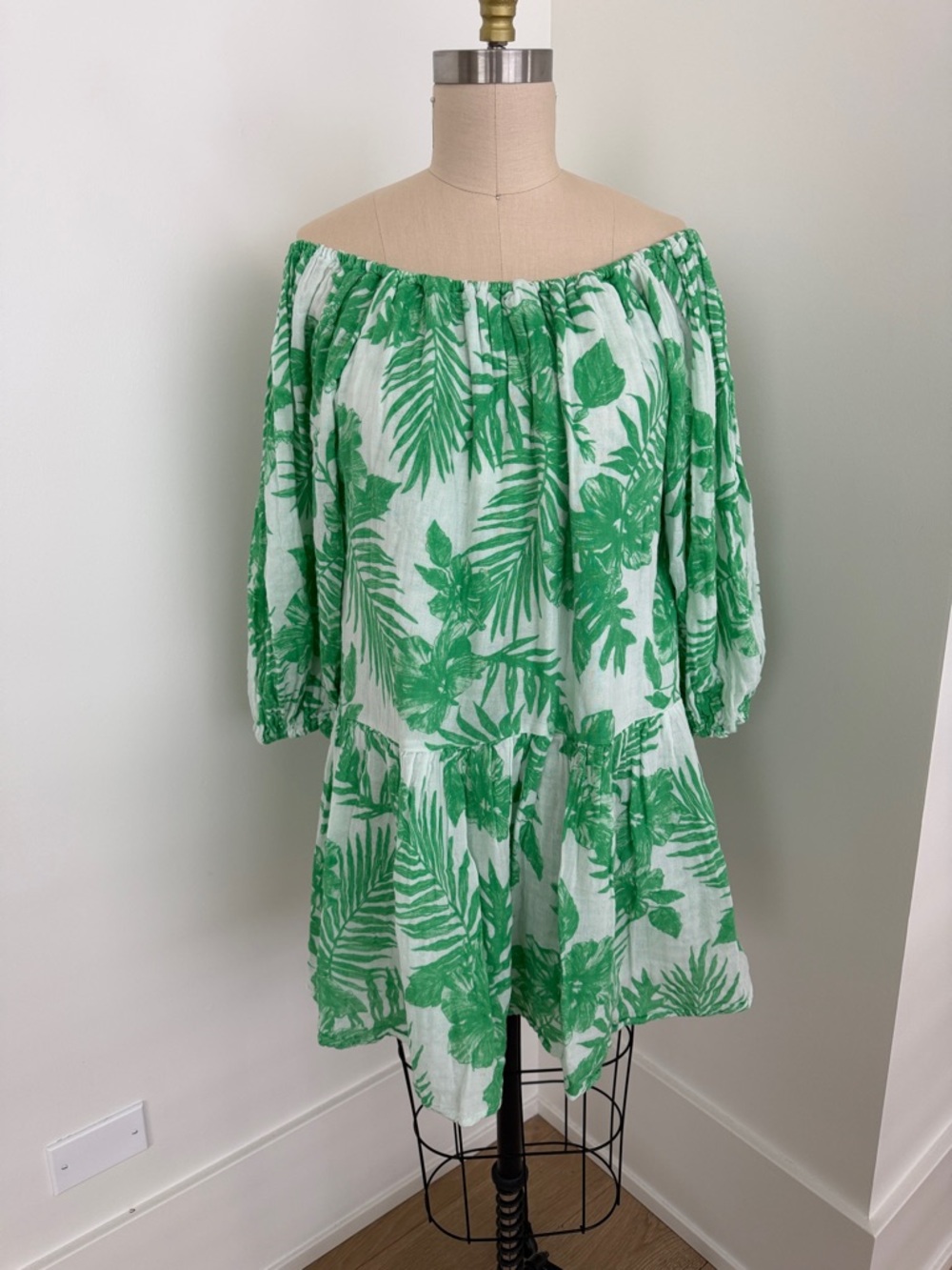 Félicité Green & White Tropical Off-Shoulder Mini Dress